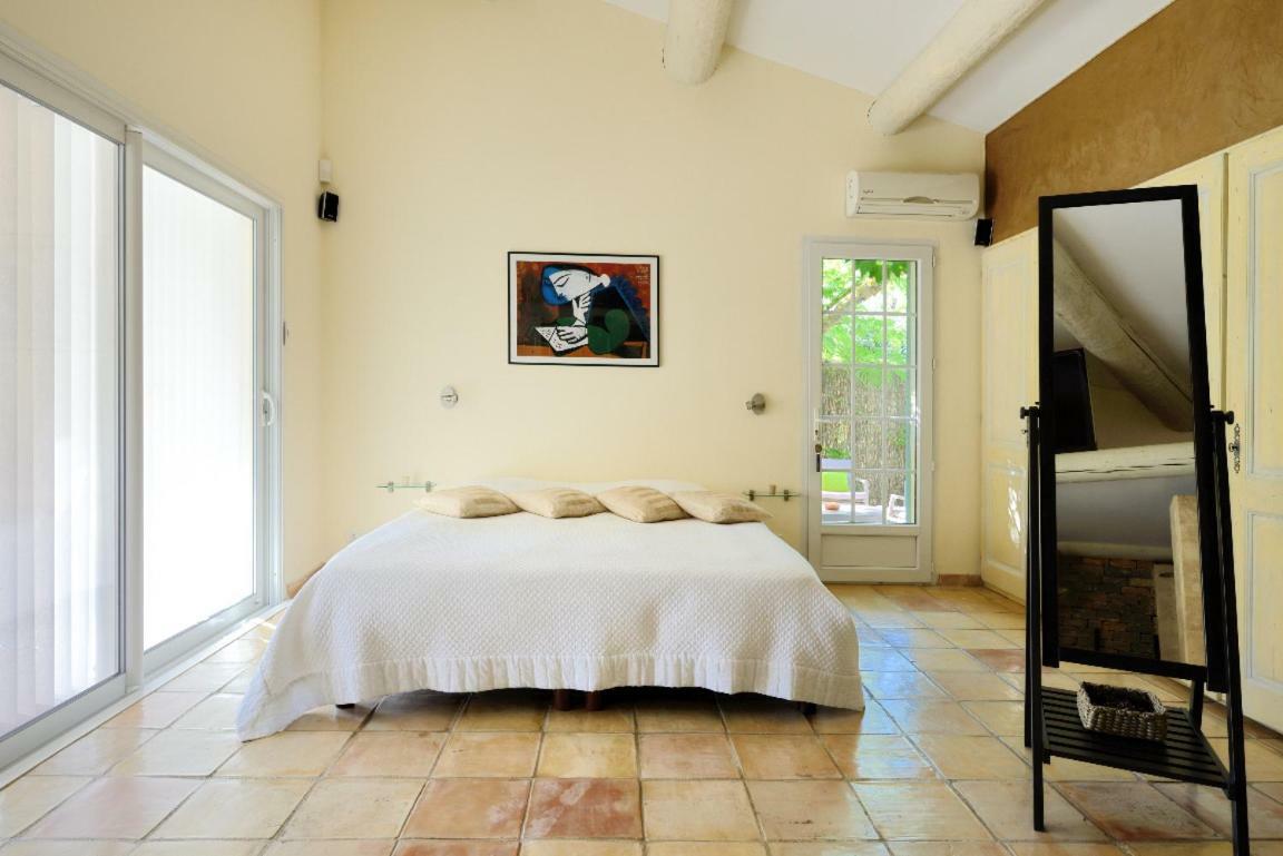Apartamento Au pays de Cézanne Picasso Aix-en-Provence Exterior foto