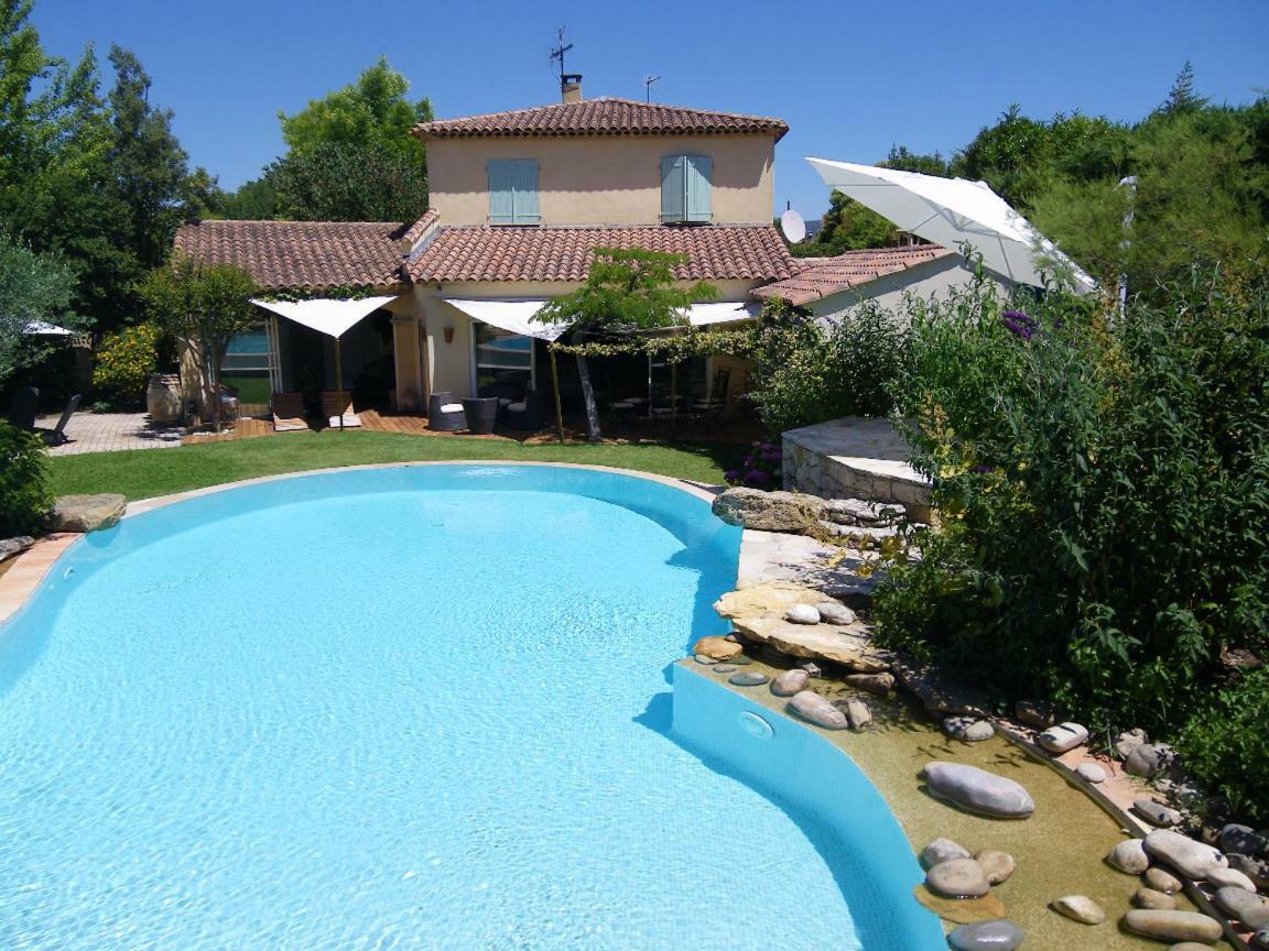 Apartamento Au pays de Cézanne Picasso Aix-en-Provence Exterior foto